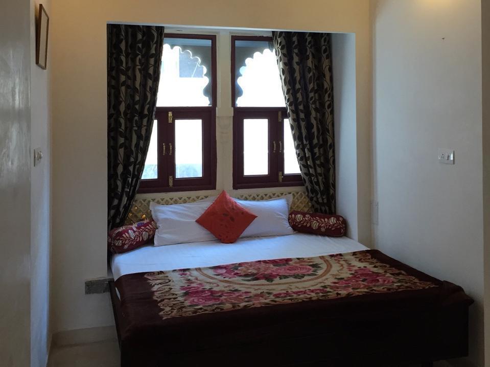 Hotel Lake Paradise אודייפור מראה חיצוני תמונה